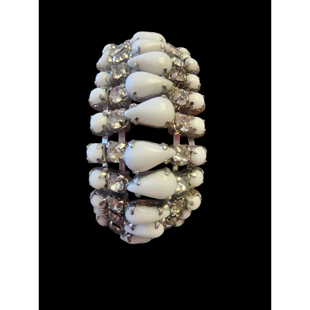 Vintage Warner Signed Milk Glass Rhinestone Bracelet (A5691)