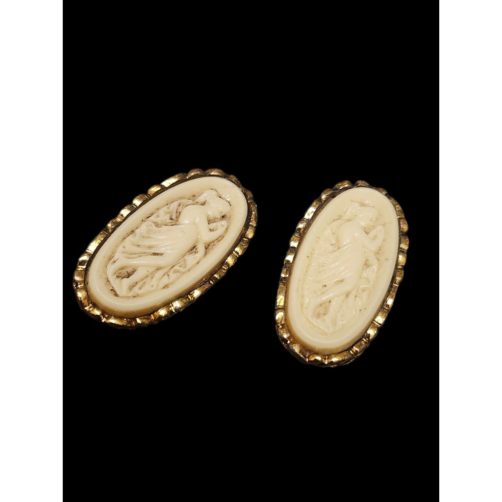 Vintage Resin Molded Lady Clip Earrings (A3998)