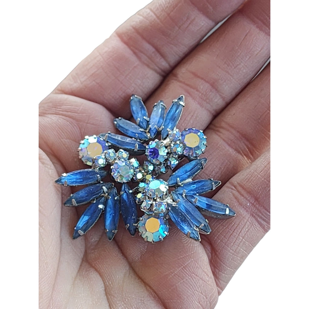 Vintage Rhinestone Layered Brooch (A4085)